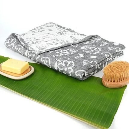 Banana Jacquard Floral Bath Towel - Charcoal