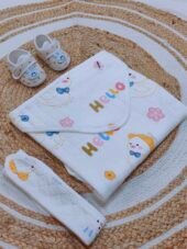 Hooded Towel Polyfil - Hello - Image 2