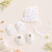 Muslin Cap Mitten Booty Set - Little Hearts